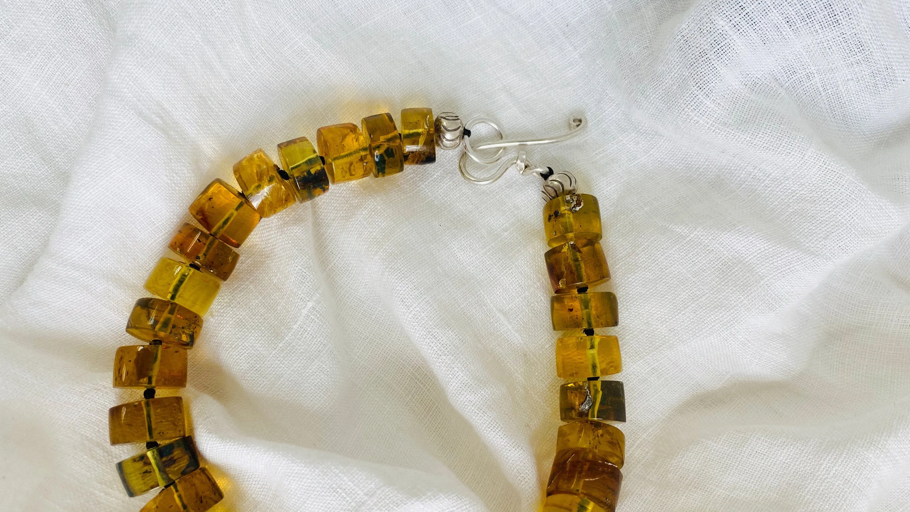 Amber Heishi Beaded Necklace. Pucca. Mexican Amber