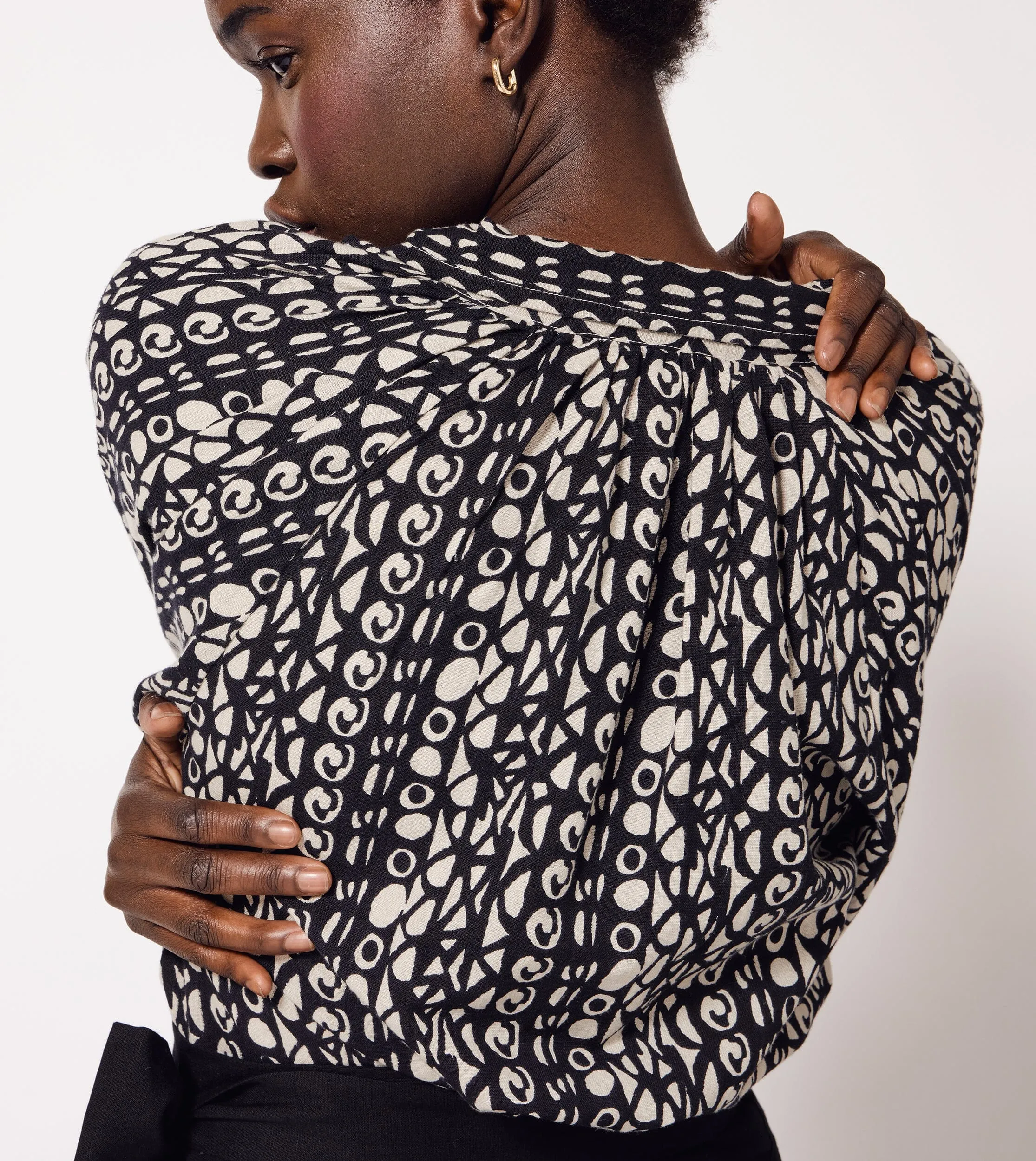 Azana Blouse | Paseo