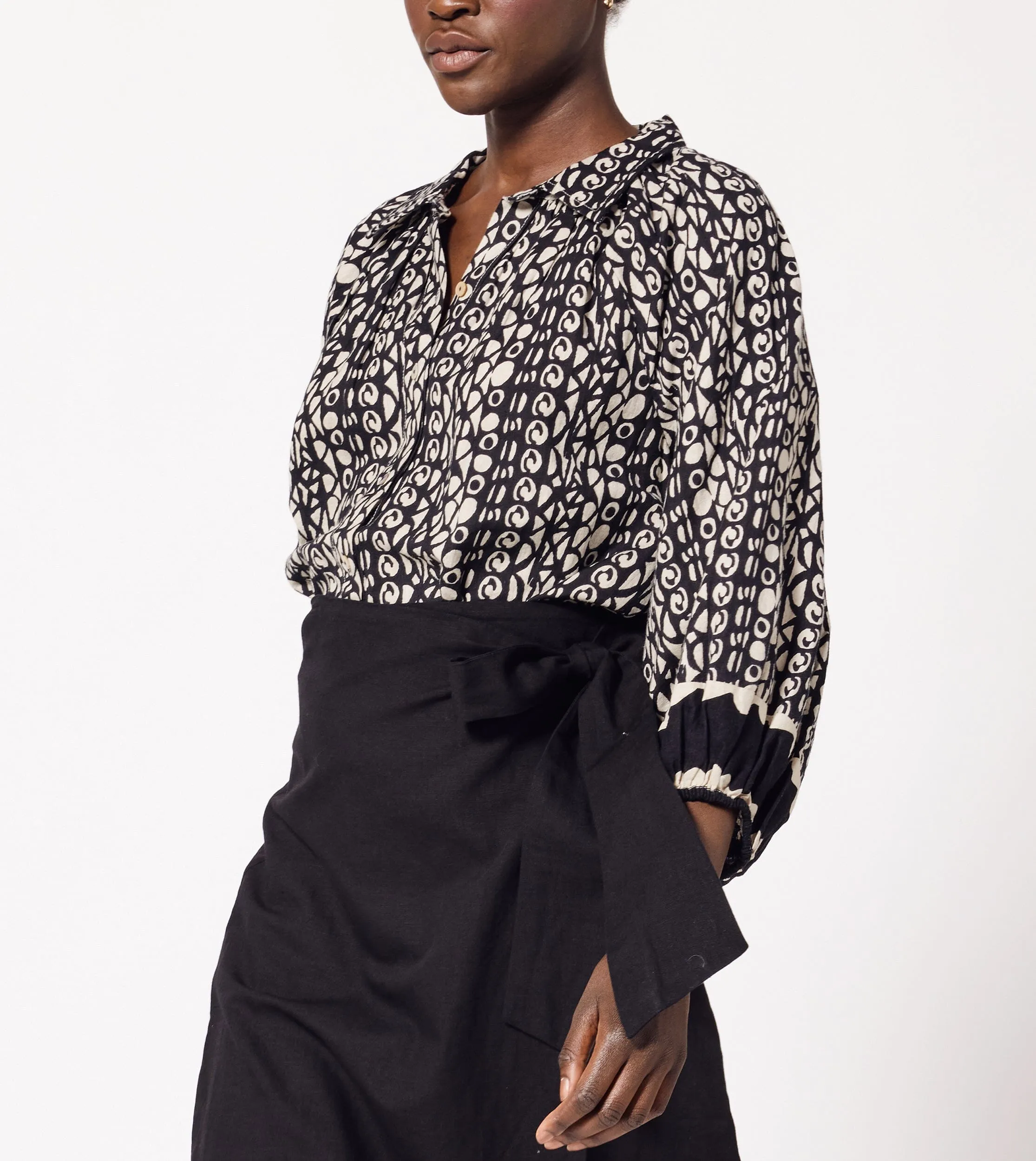 Azana Blouse | Paseo