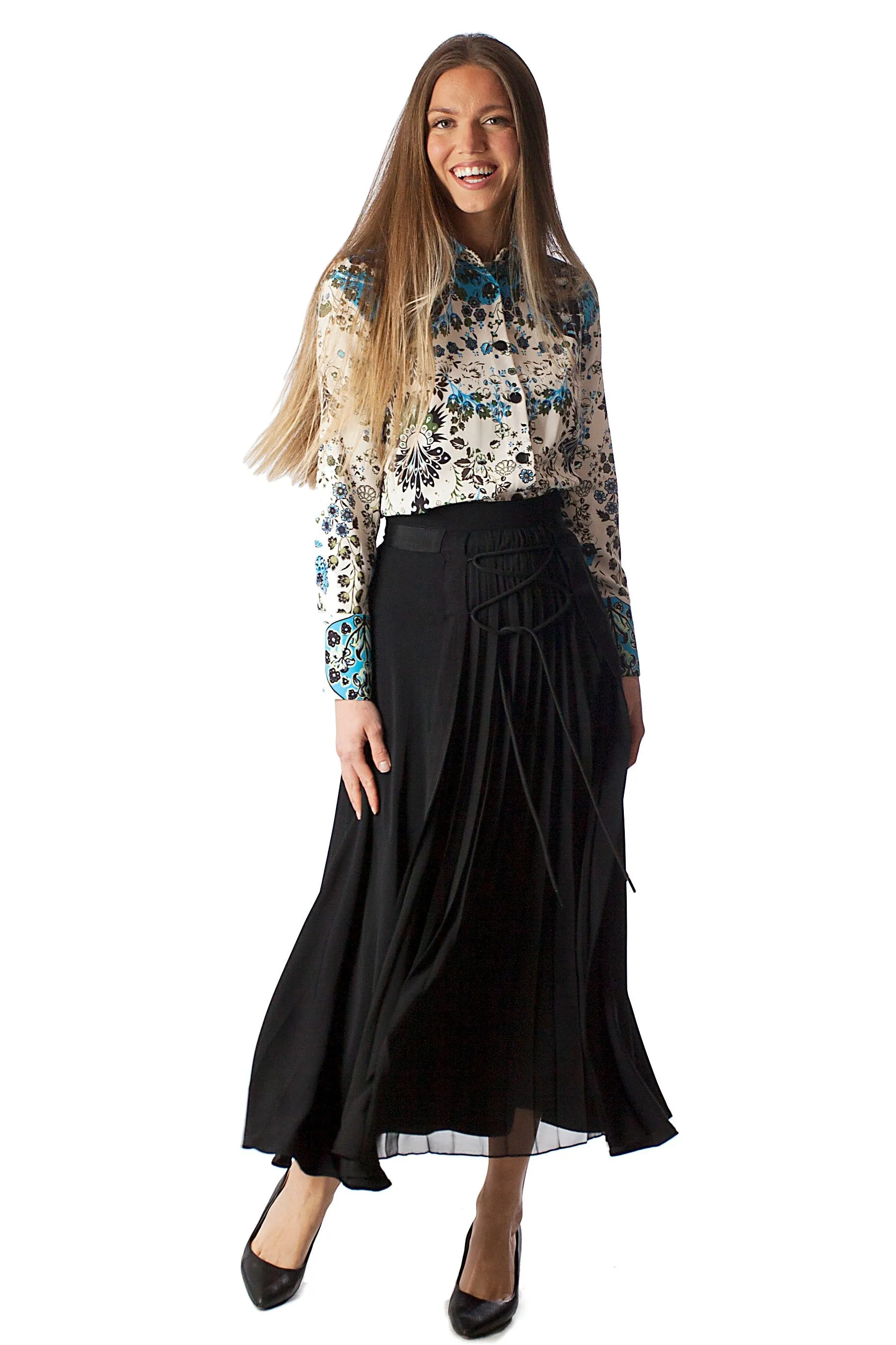 Center Pleated Skirt