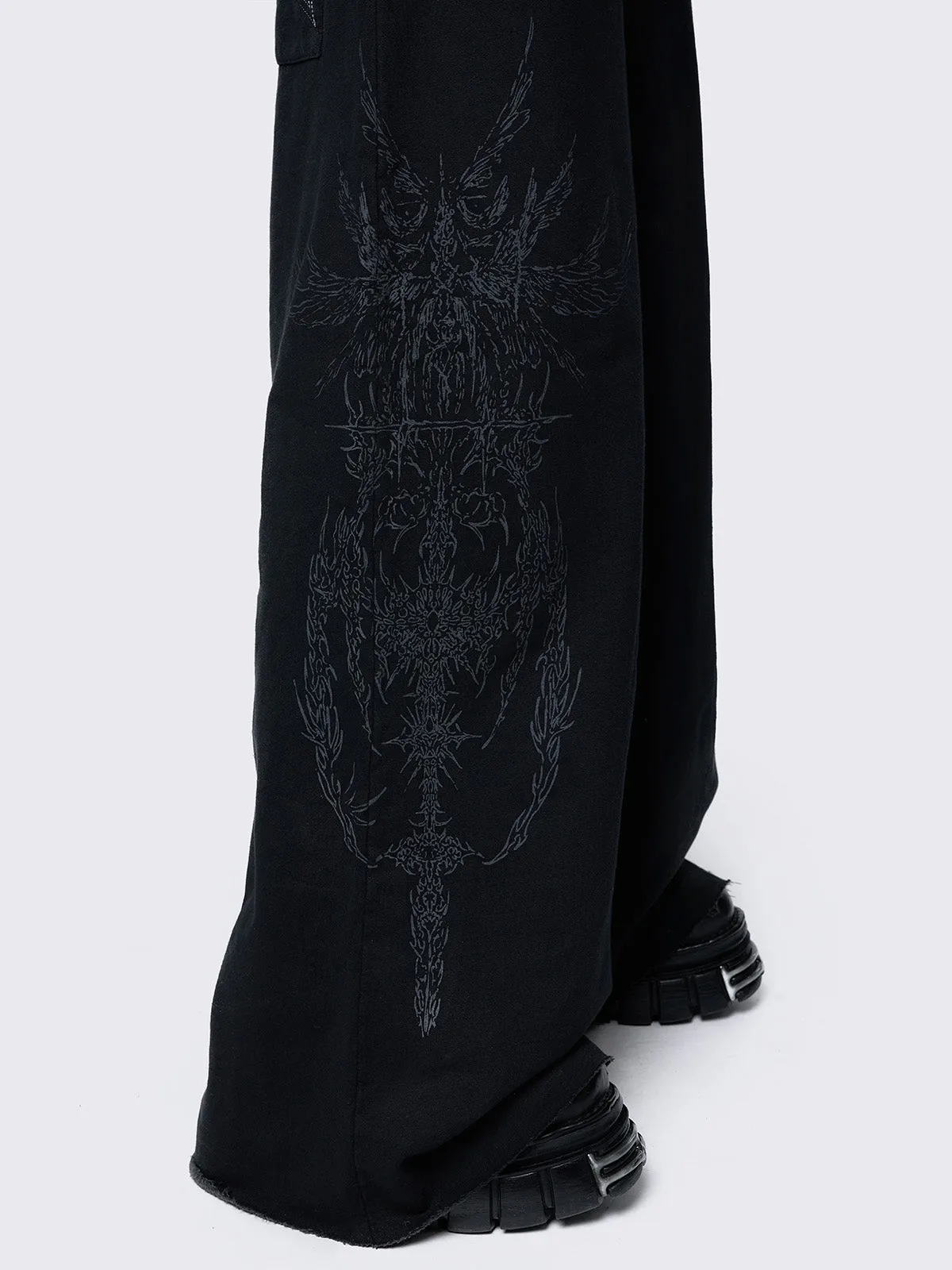 Enigmatic Black Sweatpants