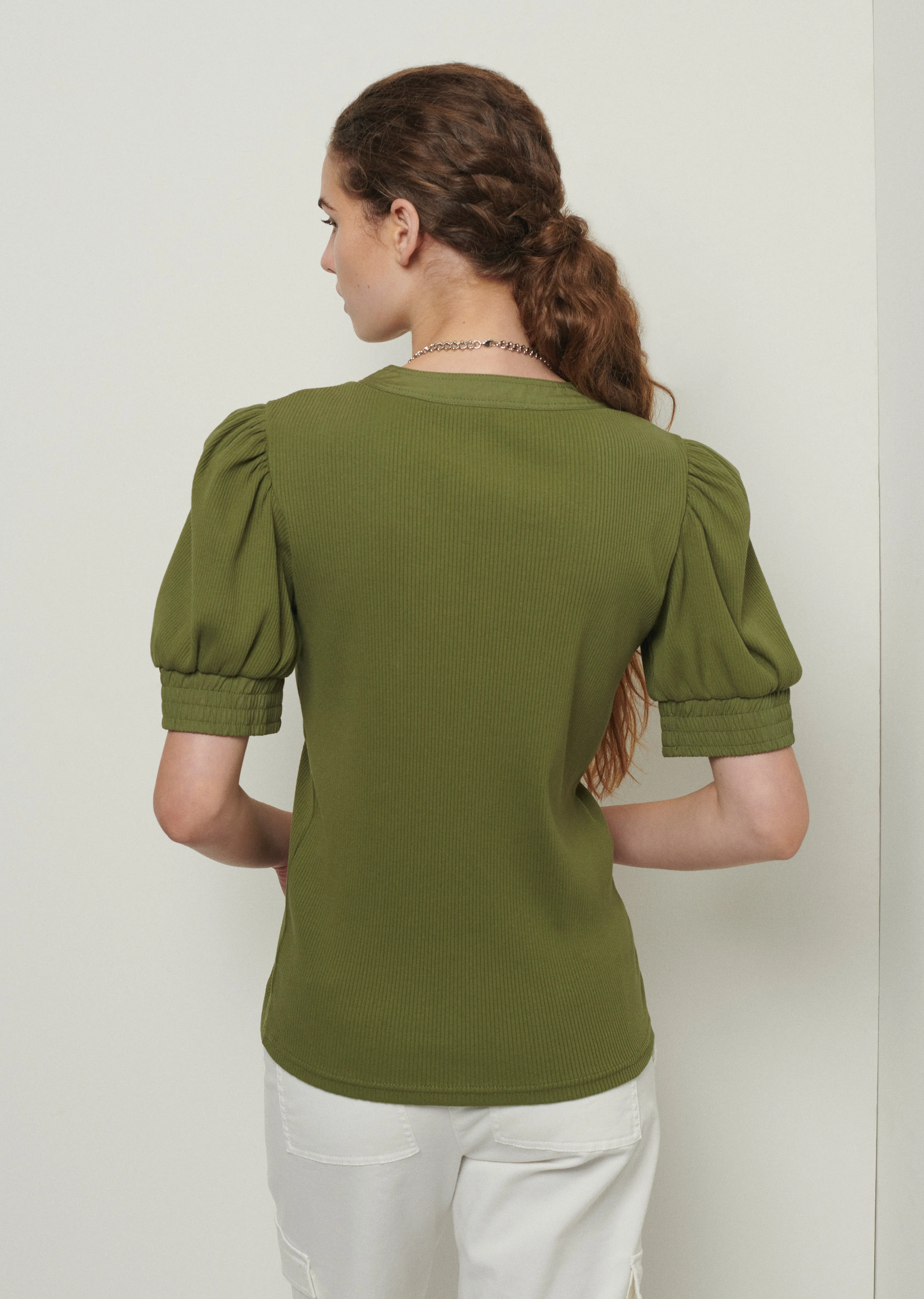 Heather V-Neck Puff Sleeve T-Shirt - Olive