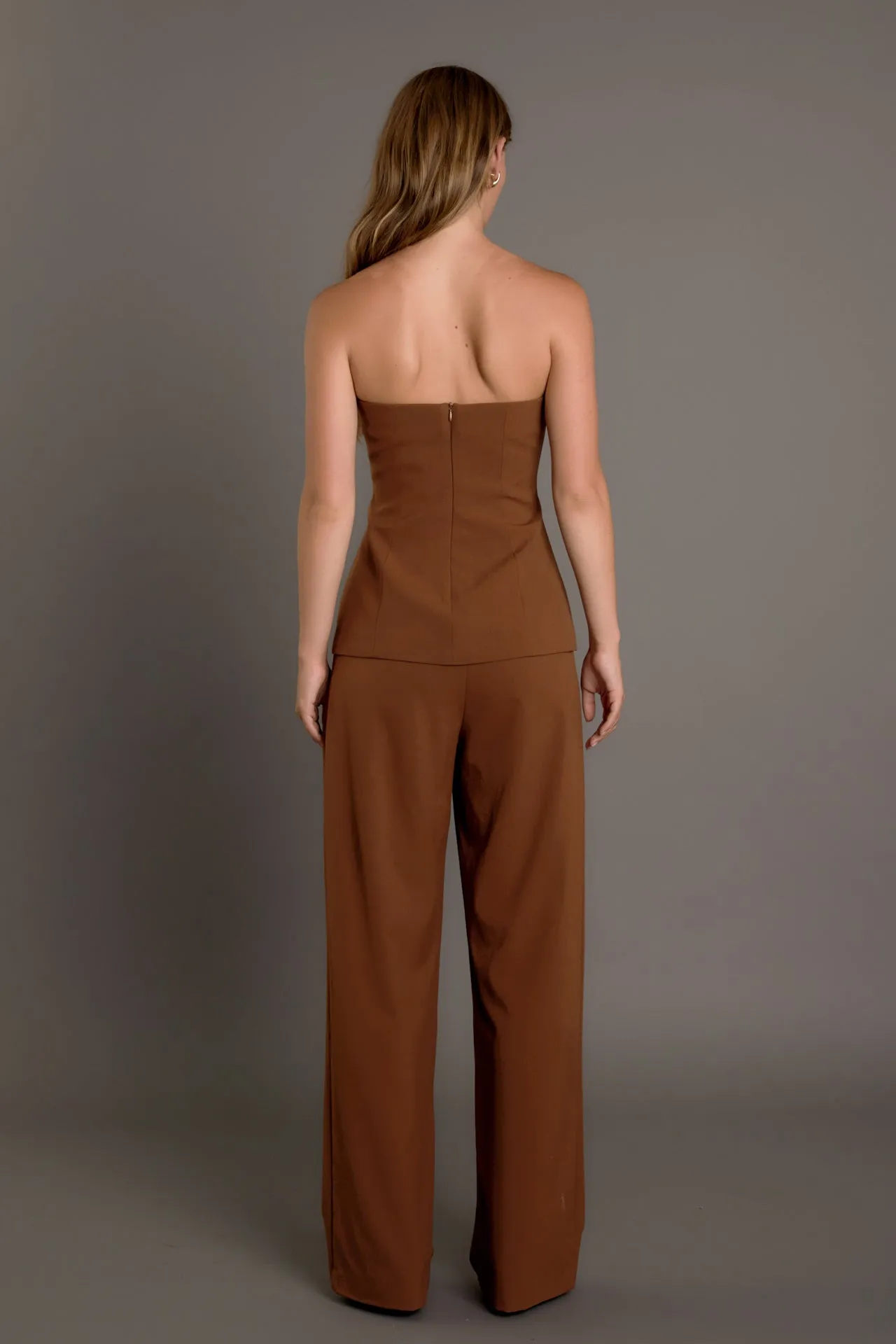 Mid Rise Pleated Wide leg Trousers