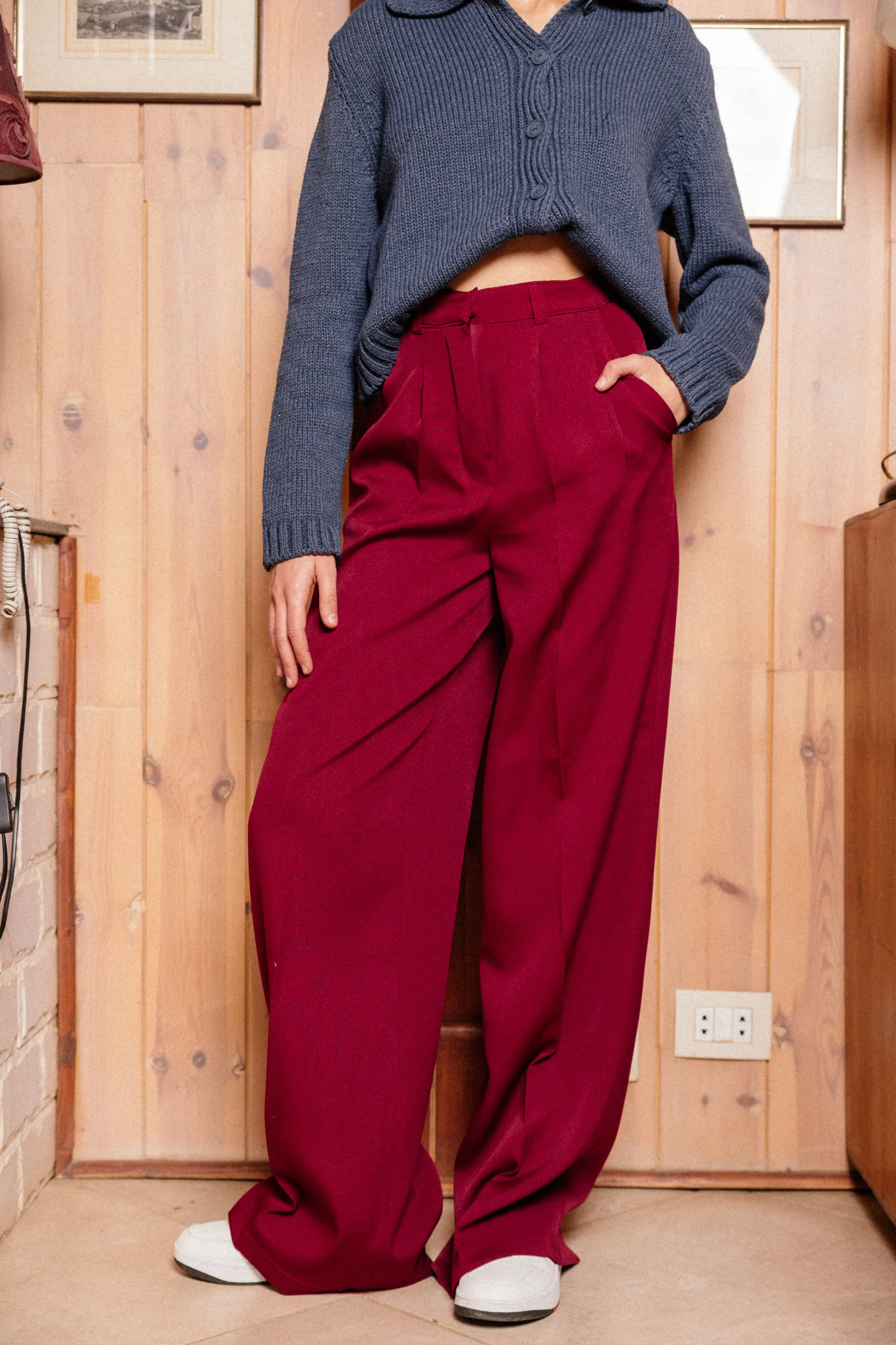 PLEATED WIDE LEG PANTS BURGUNDY