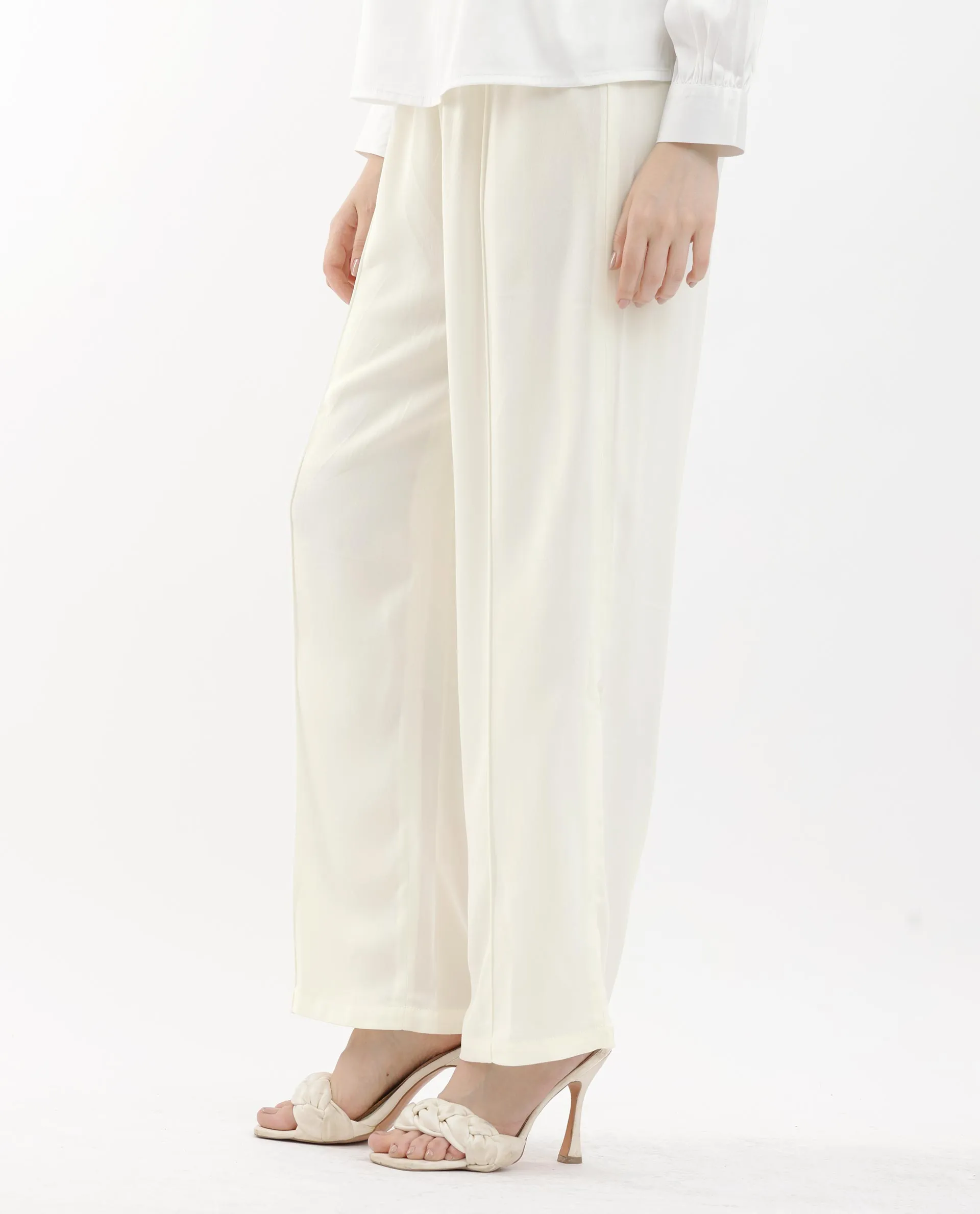 Rareism Women Haz Light Off White Polyester Fabric Wide Leg Fit Plain Ankle Length Trousers